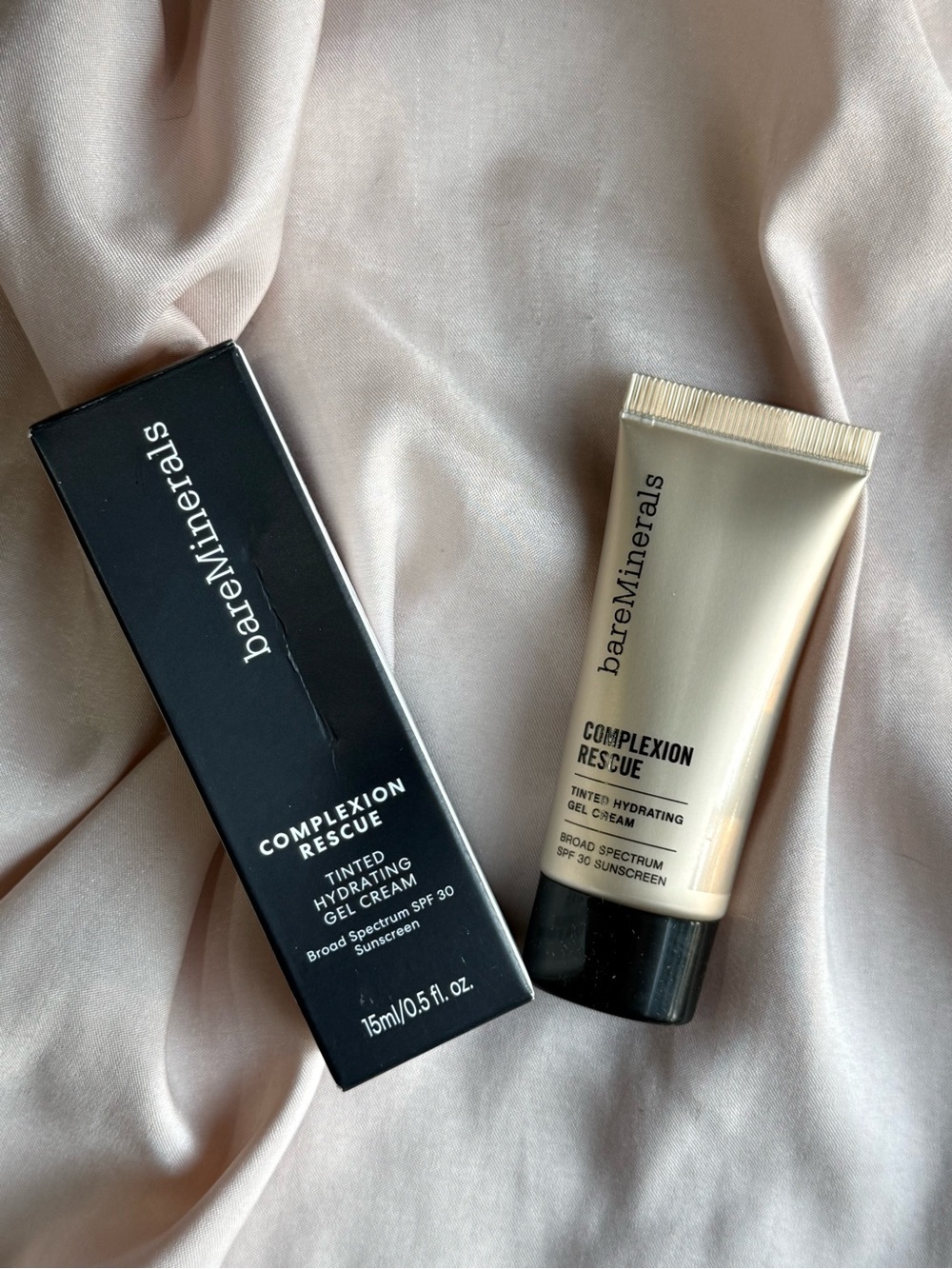 BAREMINERALS Complexion Rescue Tinted Gel Cream